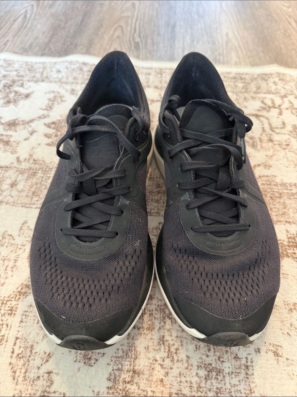 Lululemon women’s running shoe